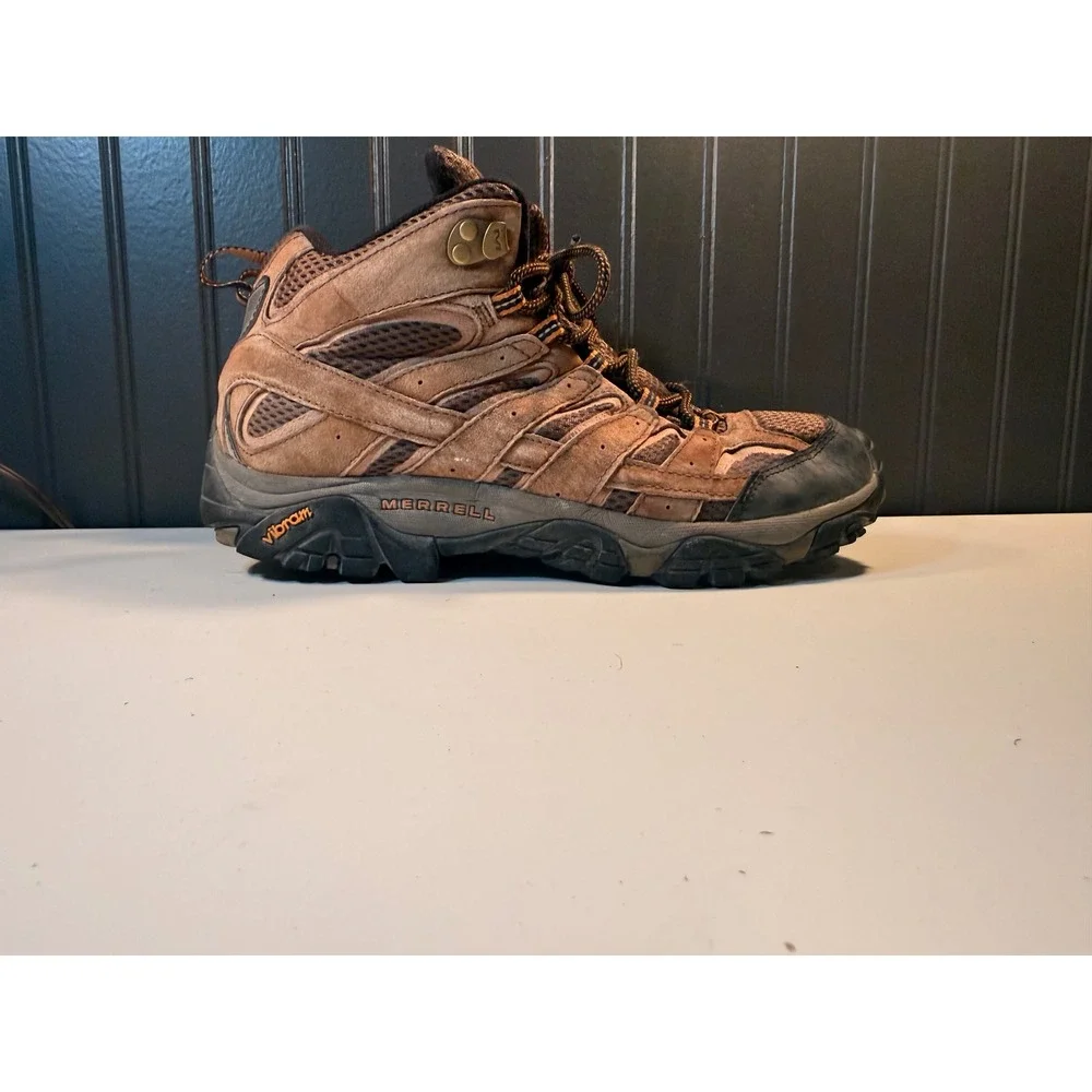 Merrell Moab Mid Hiking Boots Mens 9 Earth Brown Suede Mesh Vibram J06047